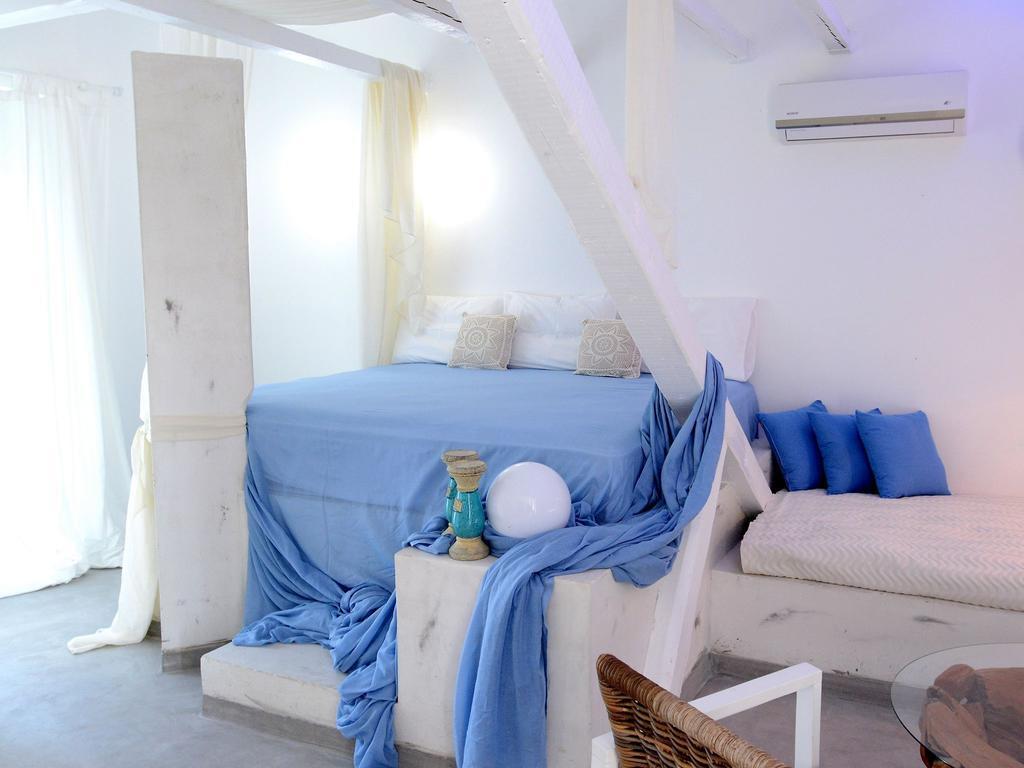 Kouros Home & Suites (Adults Only) ฟาลิรากี ภายนอก รูปภาพ