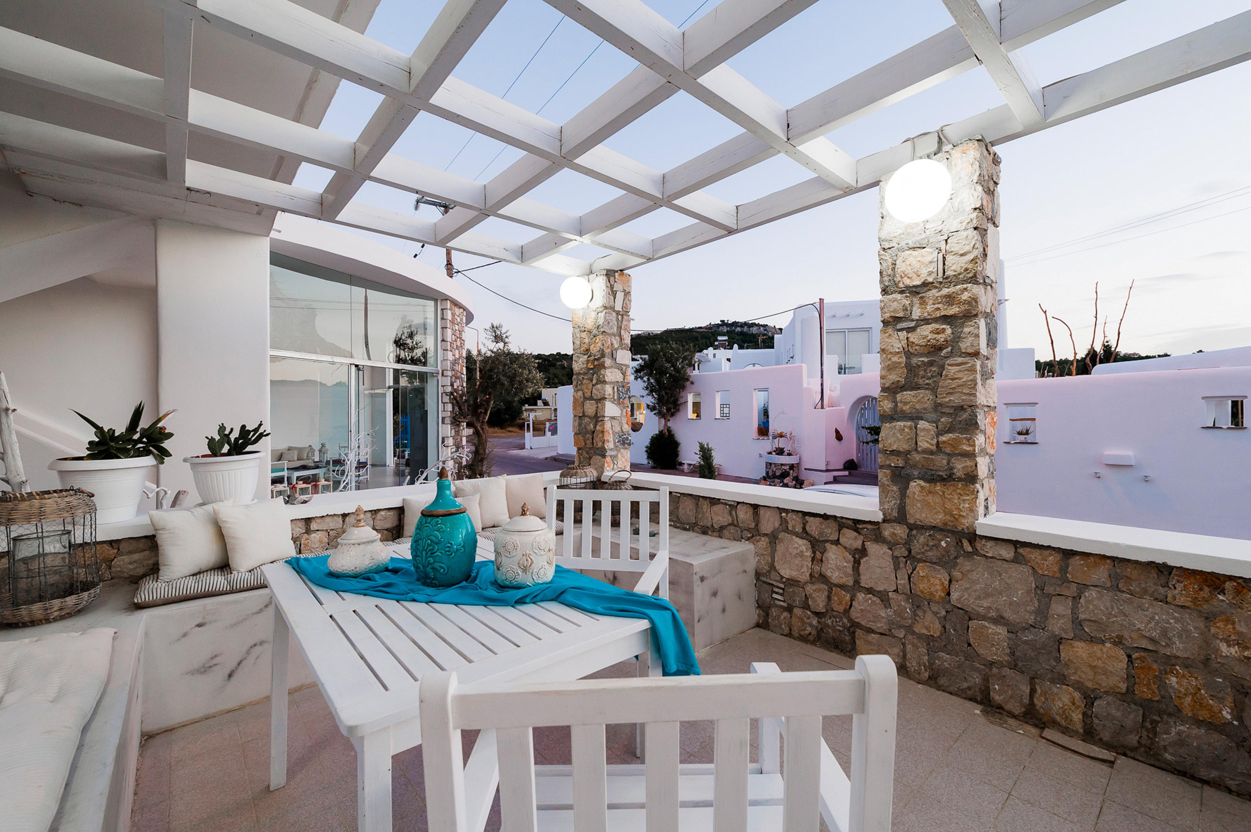 Kouros Home & Suites (Adults Only) ฟาลิรากี ภายนอก รูปภาพ